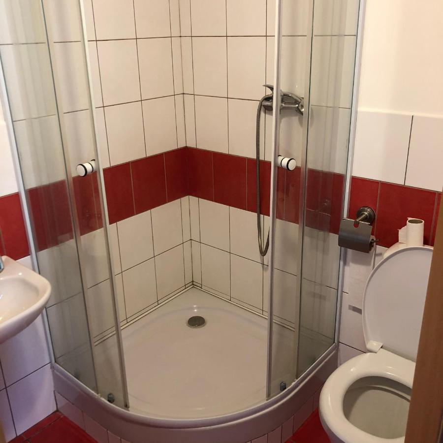 فندق Bakin Bar Třebíč المظهر الخارجي الصورة