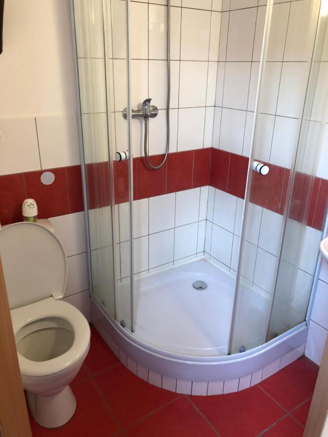 فندق Bakin Bar Třebíč المظهر الخارجي الصورة